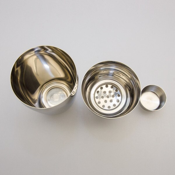 Image of Yukiwa Micron Bubble Mirror Finished Stainless Steel Cobbler Cocktail Shaker 3