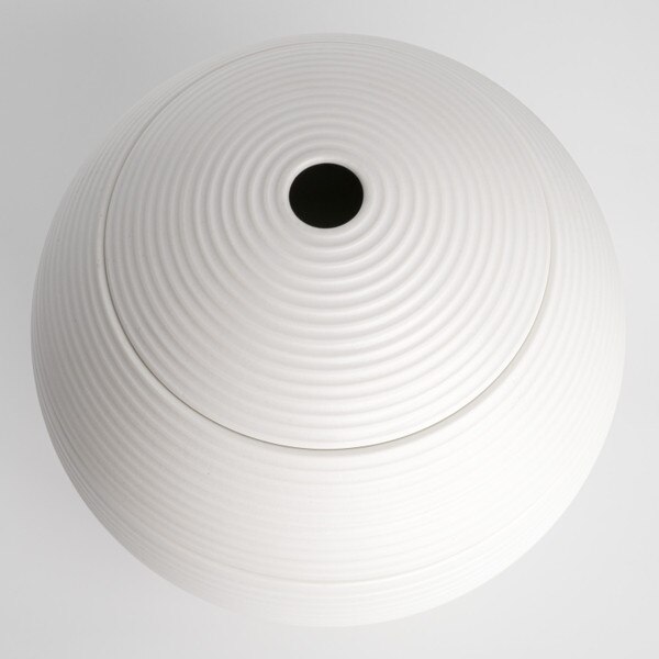 Image of Oju Hakuji Sendan 3 Tier Layered Box 6" 4