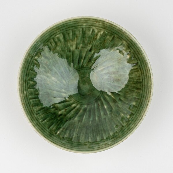 Image of Oribe Green Tochiri Bowl 6.25" 3
