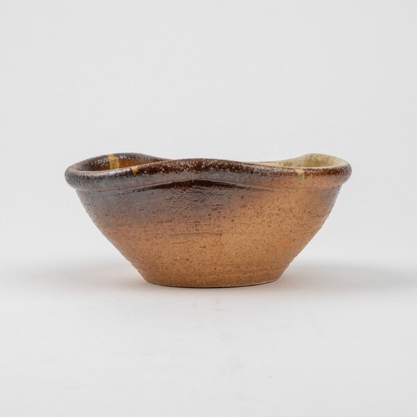 Image of Aged Shigaraki Abstract Bowl 4.75" 2