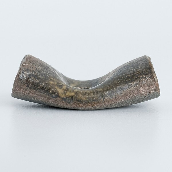 Image of Carbonized Makura Chopstick Rest 2