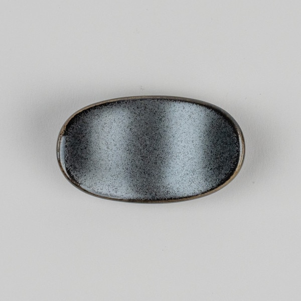 Image of Tessa Black Oval Chopstick Rest 3