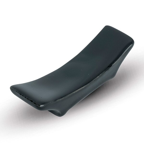 Image of Korin Durable Black Geta Chopstick Rest 1