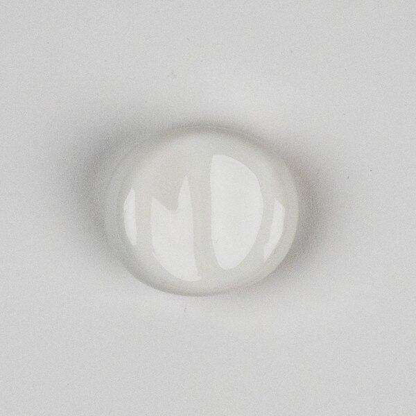 Image of Korin Durable White Bean Chopstick Rest Small 4