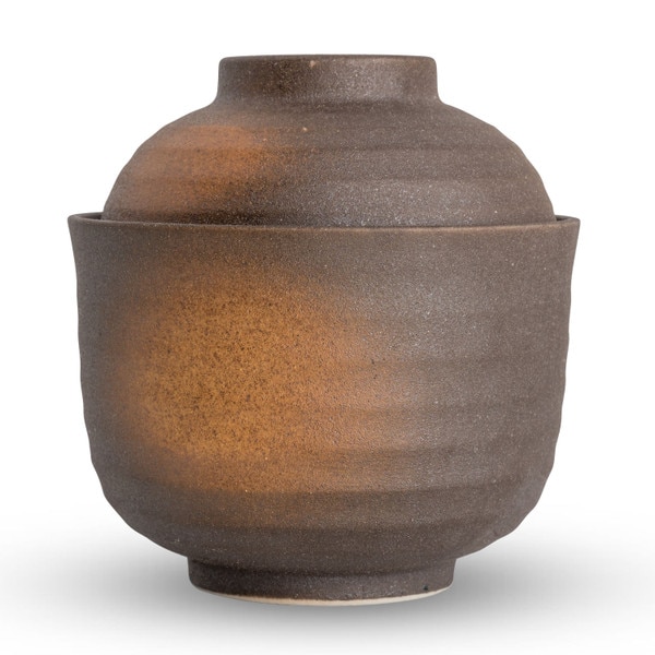 Image of Namban Lidded Bowl 3.5" 2