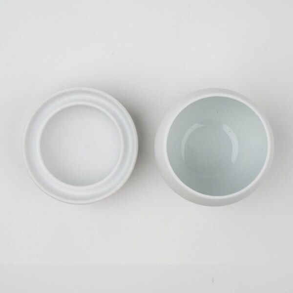 Image of Matte White Lidded Bowl 3.25" 3