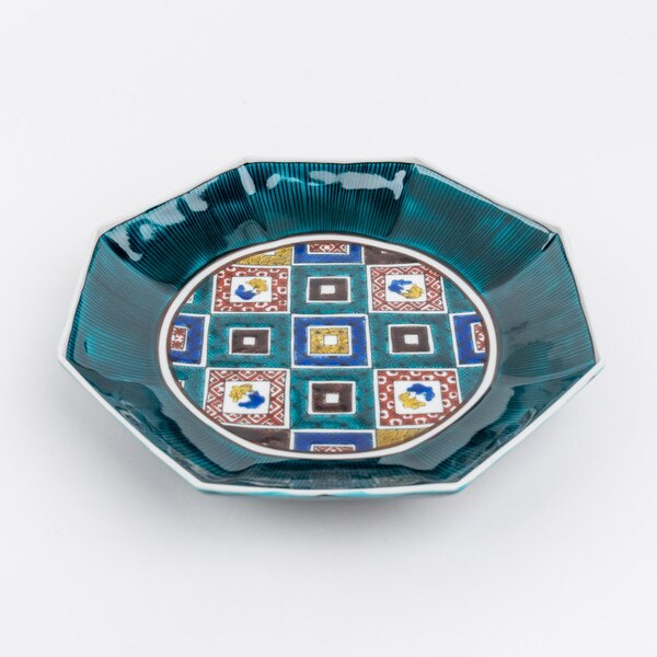 Image of Ishidatami Octagonal Plate 10" with Plate Stand 2