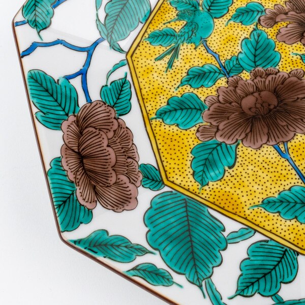 Image of Aode Botan Octagonal Plate 11.5" with Plate Stand 4