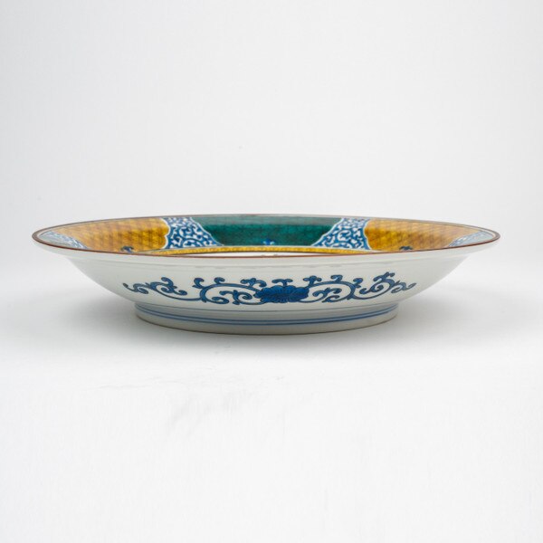 Image of Dragon Plate 12.5" with Plate Stand 3