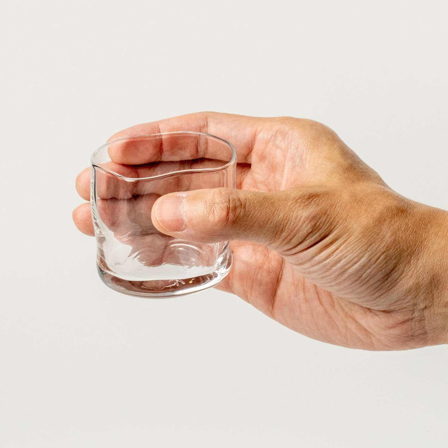 Tebineri Sake Glass | KORIN