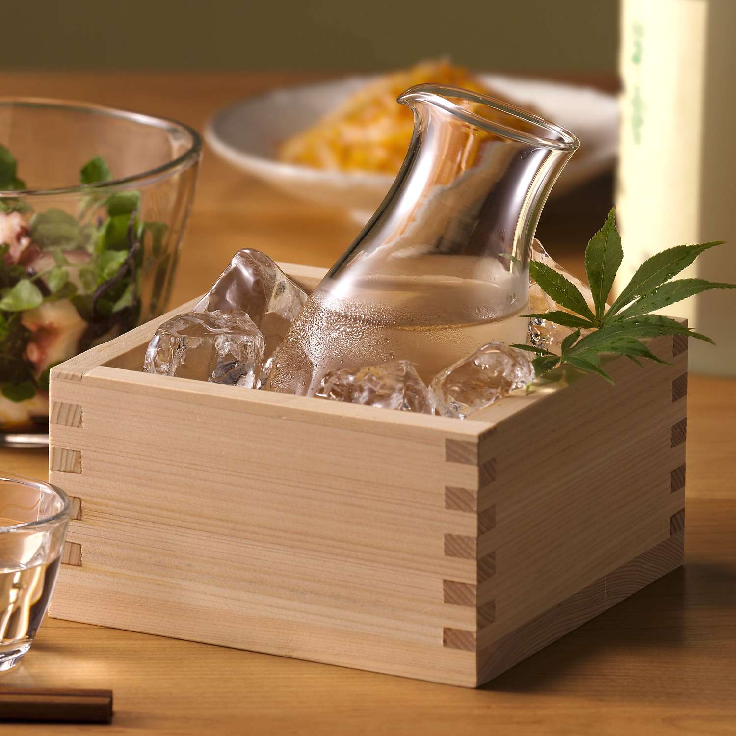 Tebineri Glass Sake Carafe 9.75 oz | KORIN