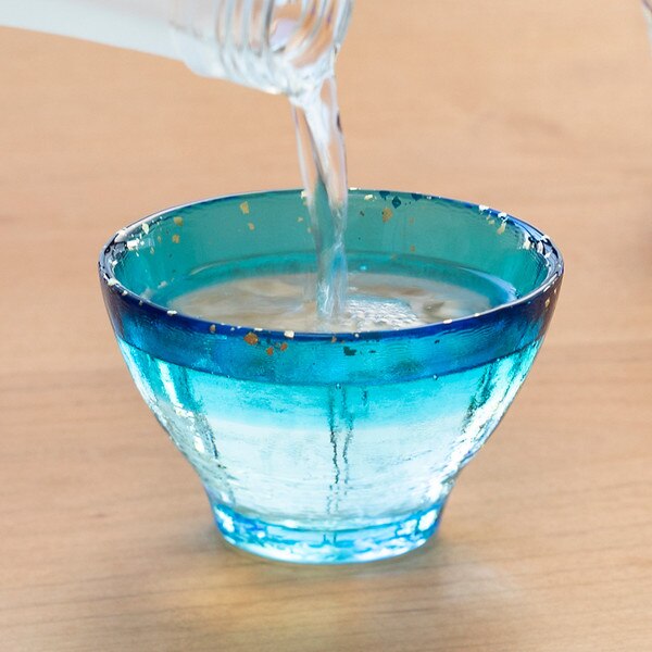 Image of Tsugaru Vidro Handmade Sky Blue Glass Sake Cup 3