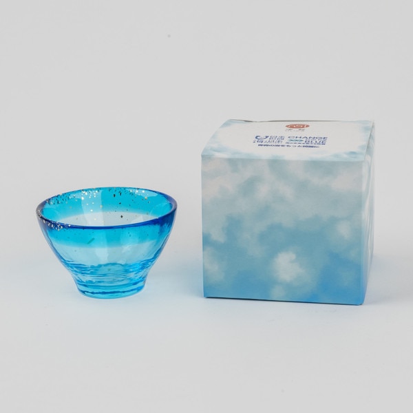 Image of Tsugaru Vidro Handmade Sky Blue Glass Sake Cup 4