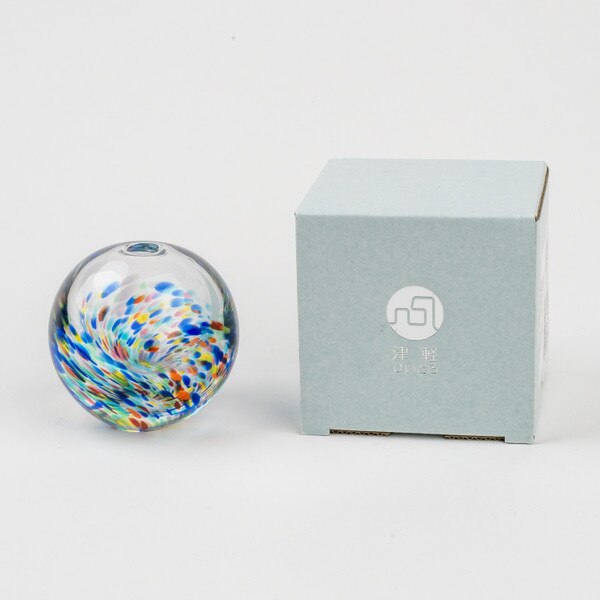 Image of Tsugaru Vidro Handmade Mini Flower Vase 3