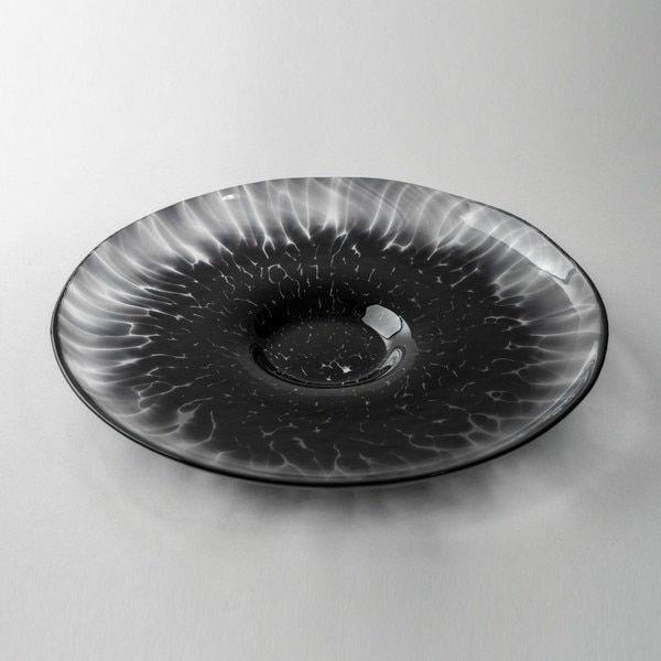 Image of Tsugaru Vidro Handmade Takazawa Black Shallow Plate 9.25" 2