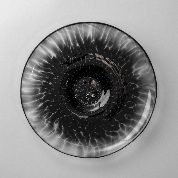 Image of Tsugaru Vidro Handmade Takazawa Black Shallow Plate 9.25" 4