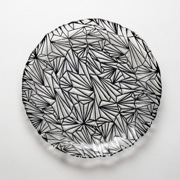 Image of Prism Black Glass Plate 8.25" 2