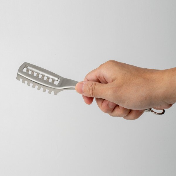 Image of Fish Scaler 8"L 7