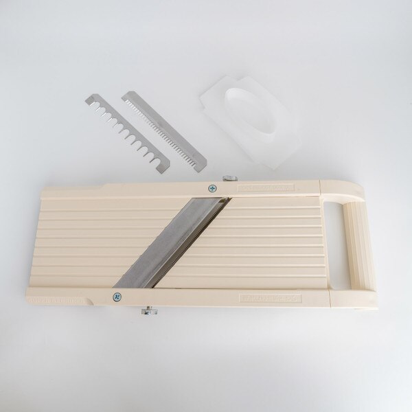 Image of Japanese Mandoline Super Benriner Slicer 3
