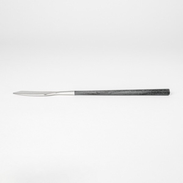 Image of POLA Butter Knife Matte Black 6.75" 2