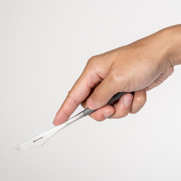 Image of POLA Dessert Knife Matte Gray 7.25" 4