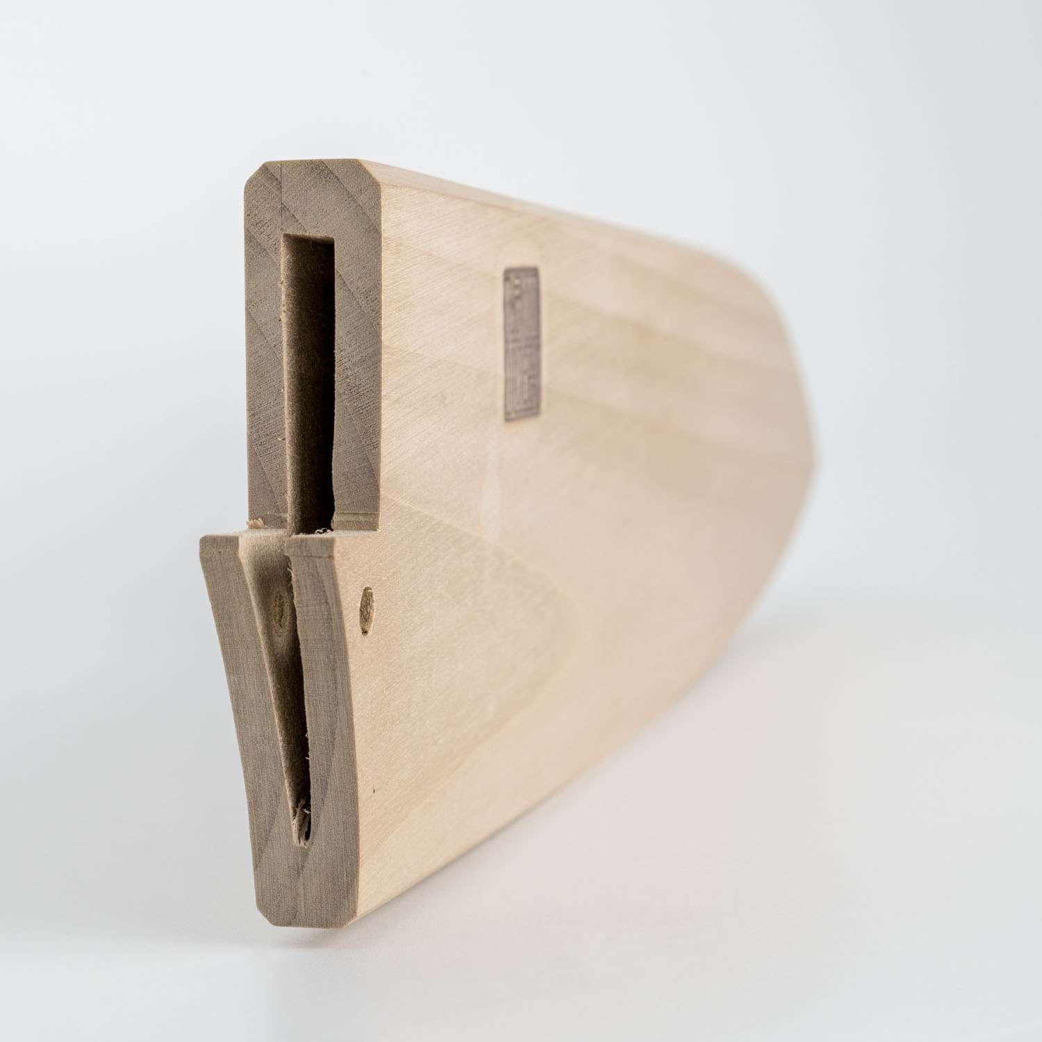 sayaページ Nenox Magnolia Wood Knife Sheath / Saya Cover for Yo-Deba 9.4