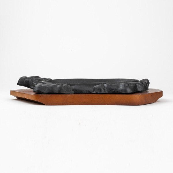 Image of Ox Steak Pan w/ Dark Brown Wooden Base 13" 2