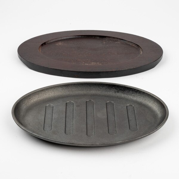 Image of Cast Iron Steak Pan w/ Wooden Base 13.25" 5