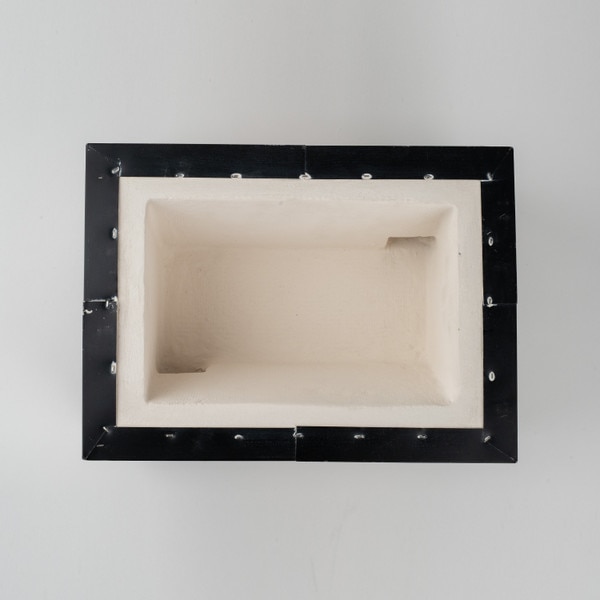 Image of Japanese-Style Charcoal Konro Grill with Net - 12.25" 3