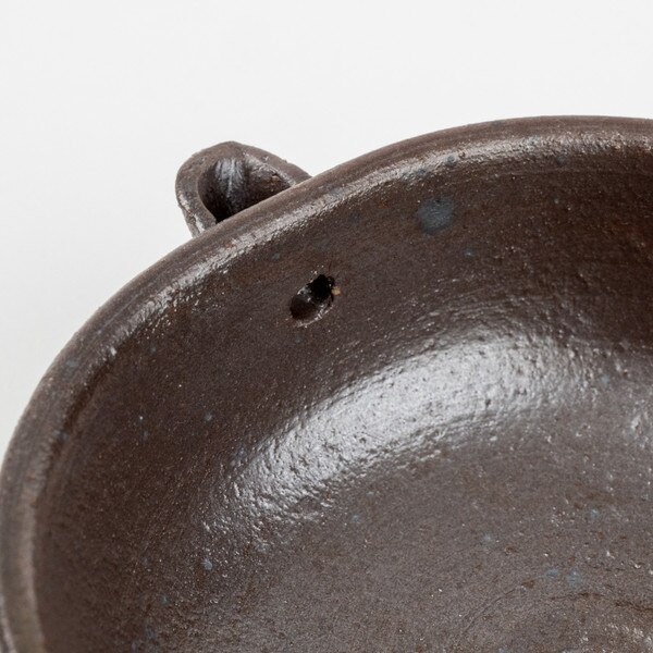 Image of Nanban Spouted Bowl 4.25" 3