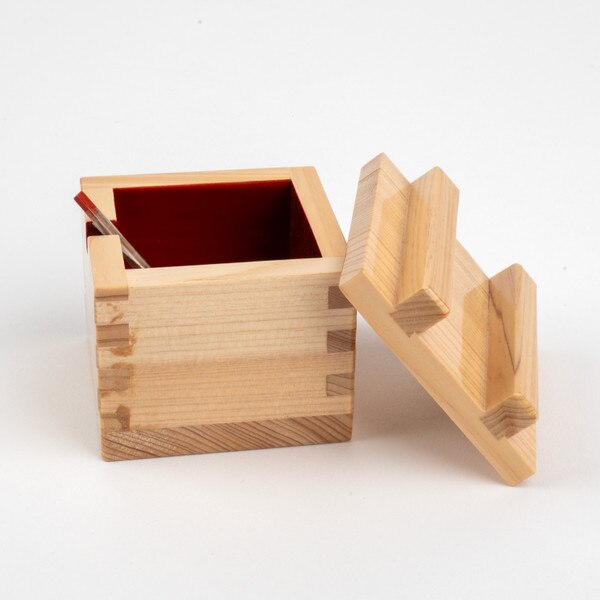 Image of Hinoki Wooden Spice Box w/ Lid & Spoon 4