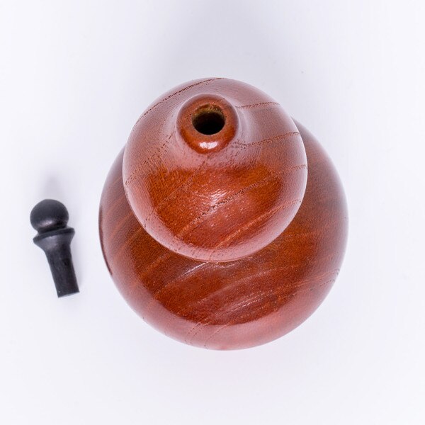 Image of Hyotan Shichimi Pepper Dispenser 3