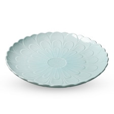 Flower Petal Round Plate 14.5"