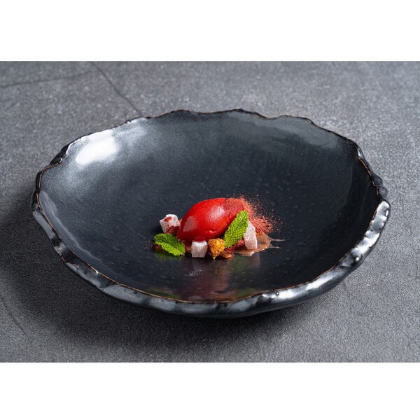Image of Tessa Black Abstract Plate 10.5" 4
