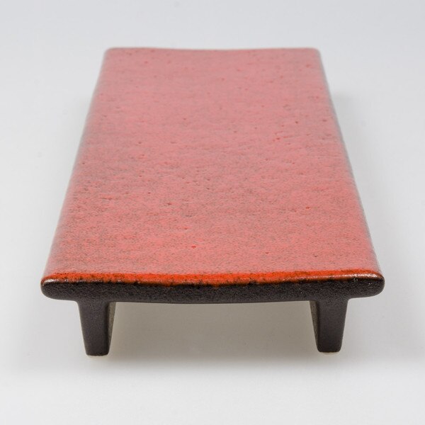 Image of Red Raised Rectangular Plate 12.5" 3