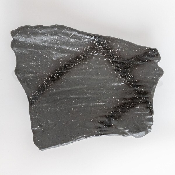 Image of Mikage Black Footed Abstract Plate 9" 3