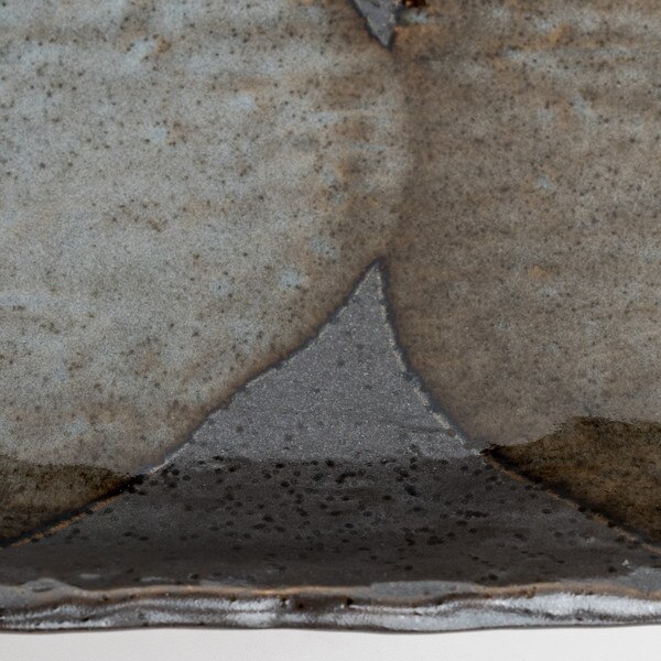 Image of Gray Textured Abstract Oval Plate 13.25" 4