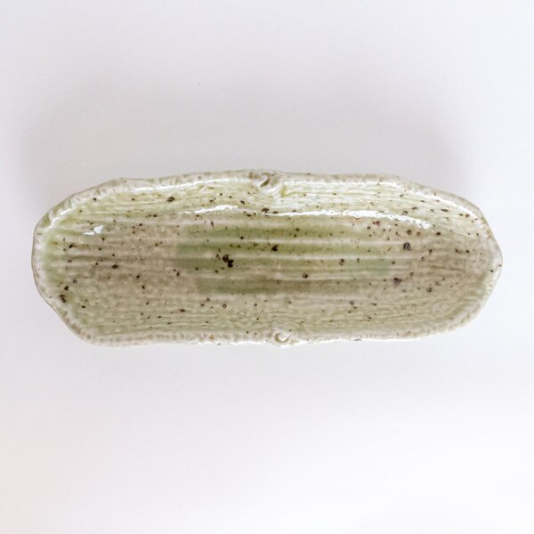 Image of Hiwa Atlantis Green Oval Plate 10.25" 3