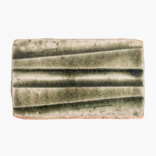 Image of Green Moss Raised Rectangular Plate 7.25" 3