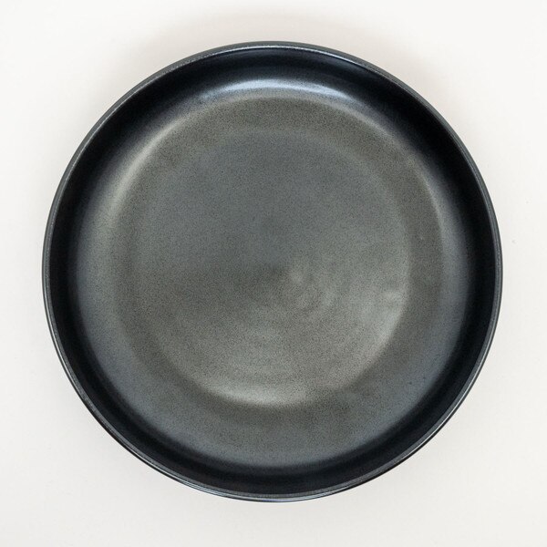 Image of Tessa Black Round Plate 8" 3