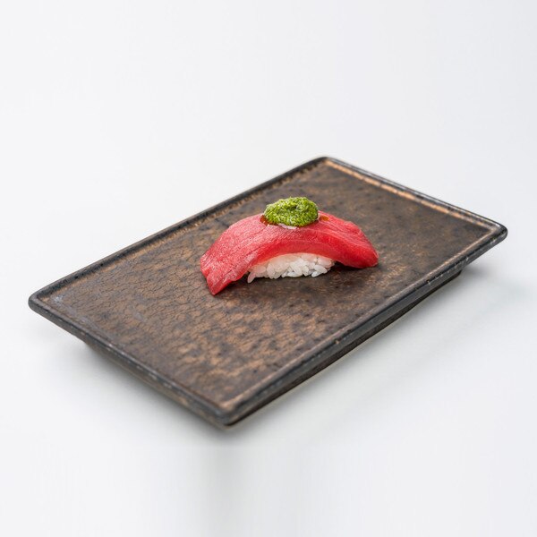 Image of Sho Raised Rectangular Plate 8.5" 6