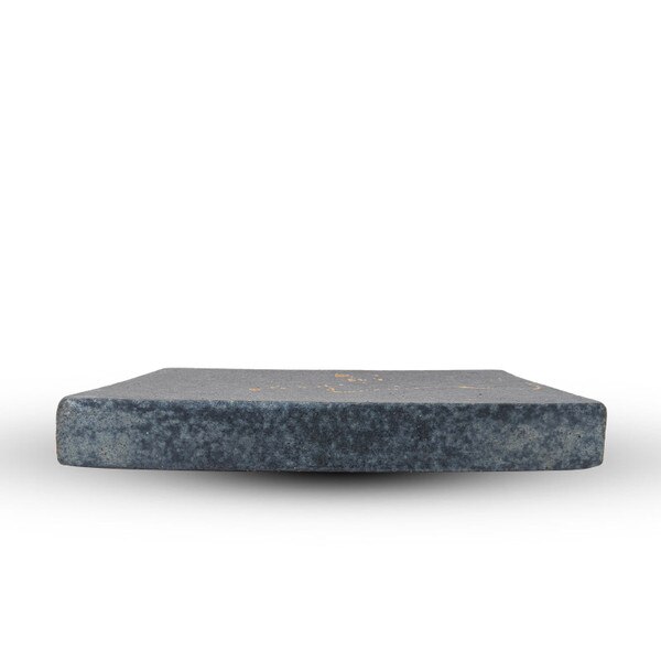 Image of Kokugama Gray Reversible Raised Rectangular Plate 9" 4
