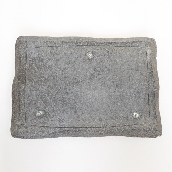 Image of Kokugama Gray Spotted Footed Rectangular Plate 15.25" 3