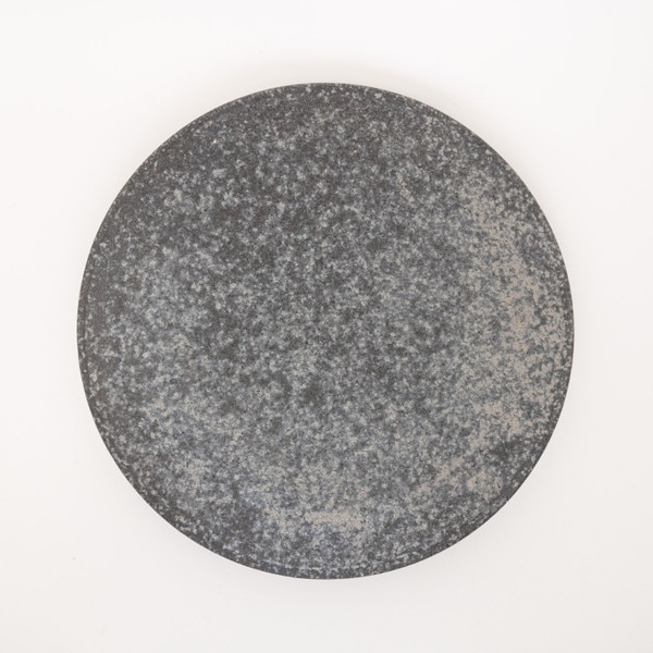Image of Kokugama Stone Raised Round Plate 8.5" 3