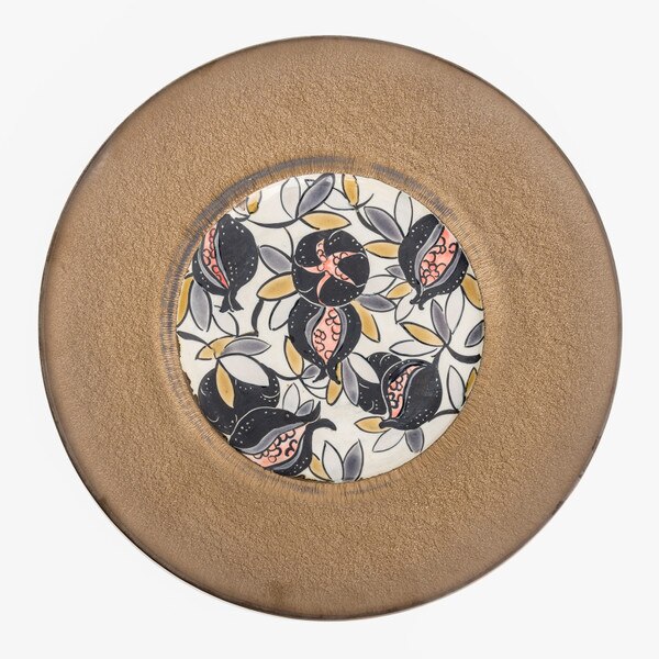 Image of Textured Bronze Fig Purple Round Plate 11.25" 3