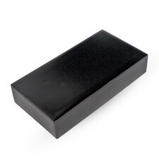Black Raised Rectangular Plate 7.5"