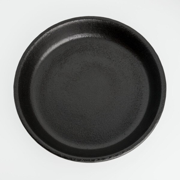 Image of Toban Grilling Carbon Black Round Plate 8.25" 3