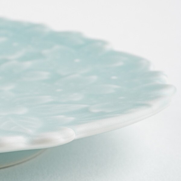 Image of Moist Seiji Sakura Pattern Plate 6.75" 4