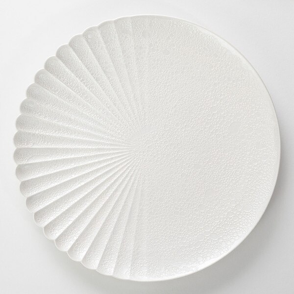 Image of White Seafoam Floral Round Plate 9" 3