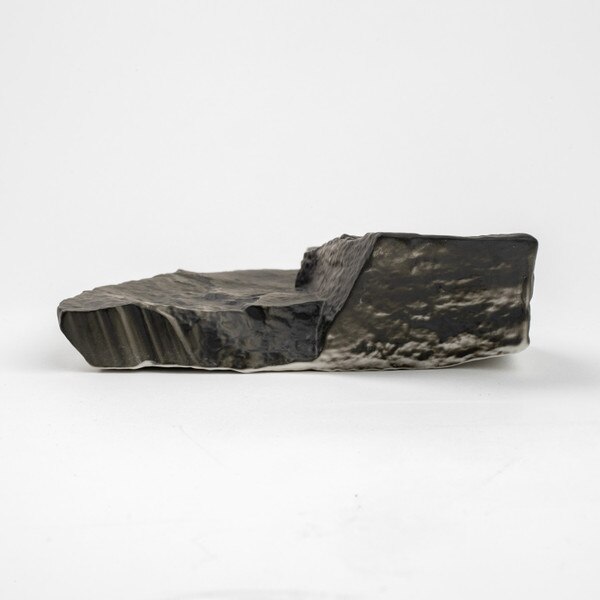 Image of Black Slate Elevated Rock Plate 7" 3